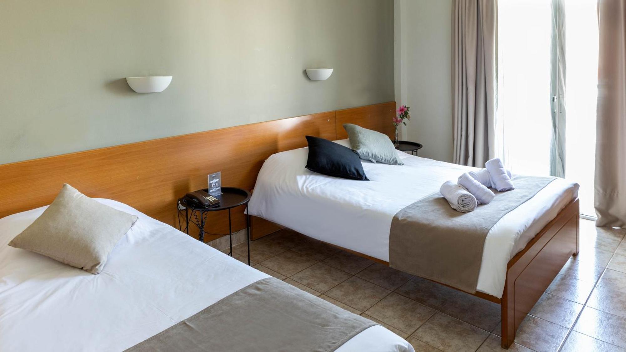 Anesis Hotel Кожани Екстериор снимка